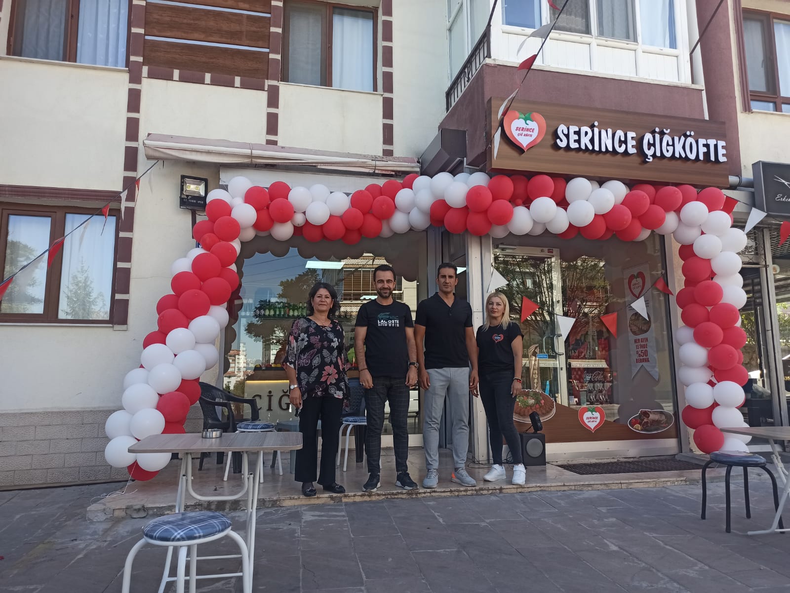 Serince Çiğ Köfte Pursaklar'a Bir Bayi Daha Açtı