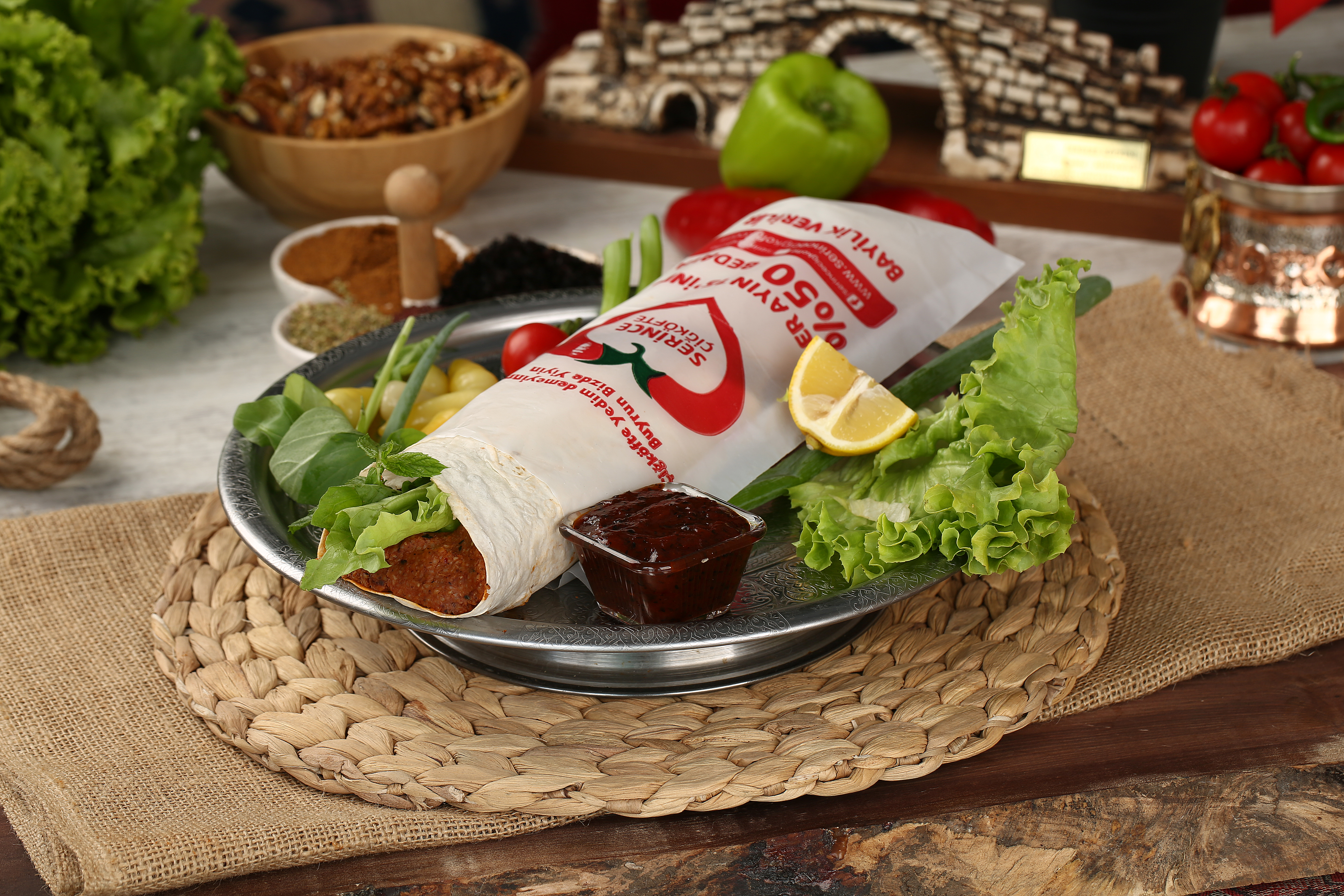 EN İYİ ÇİĞ KÖFTE DÜRÜM NEREDE YENİR?