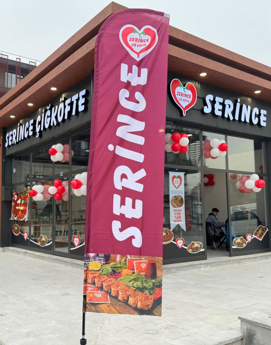 SERİNCE ÇİĞ KÖFTE BAYİSİNİN BİR GÜNÜ!