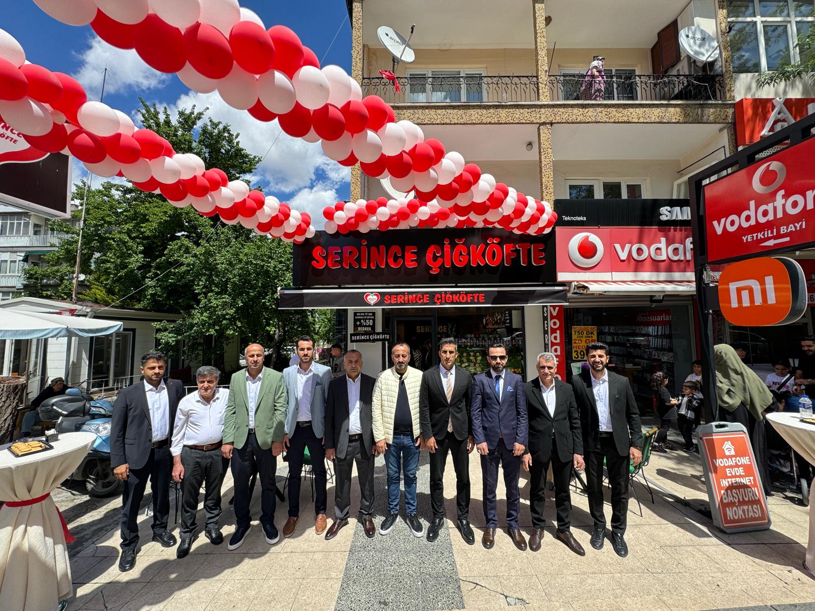 SERİNCE ÇİĞ KÖFTE 2025 YILINA HIZLI BAŞLADI!