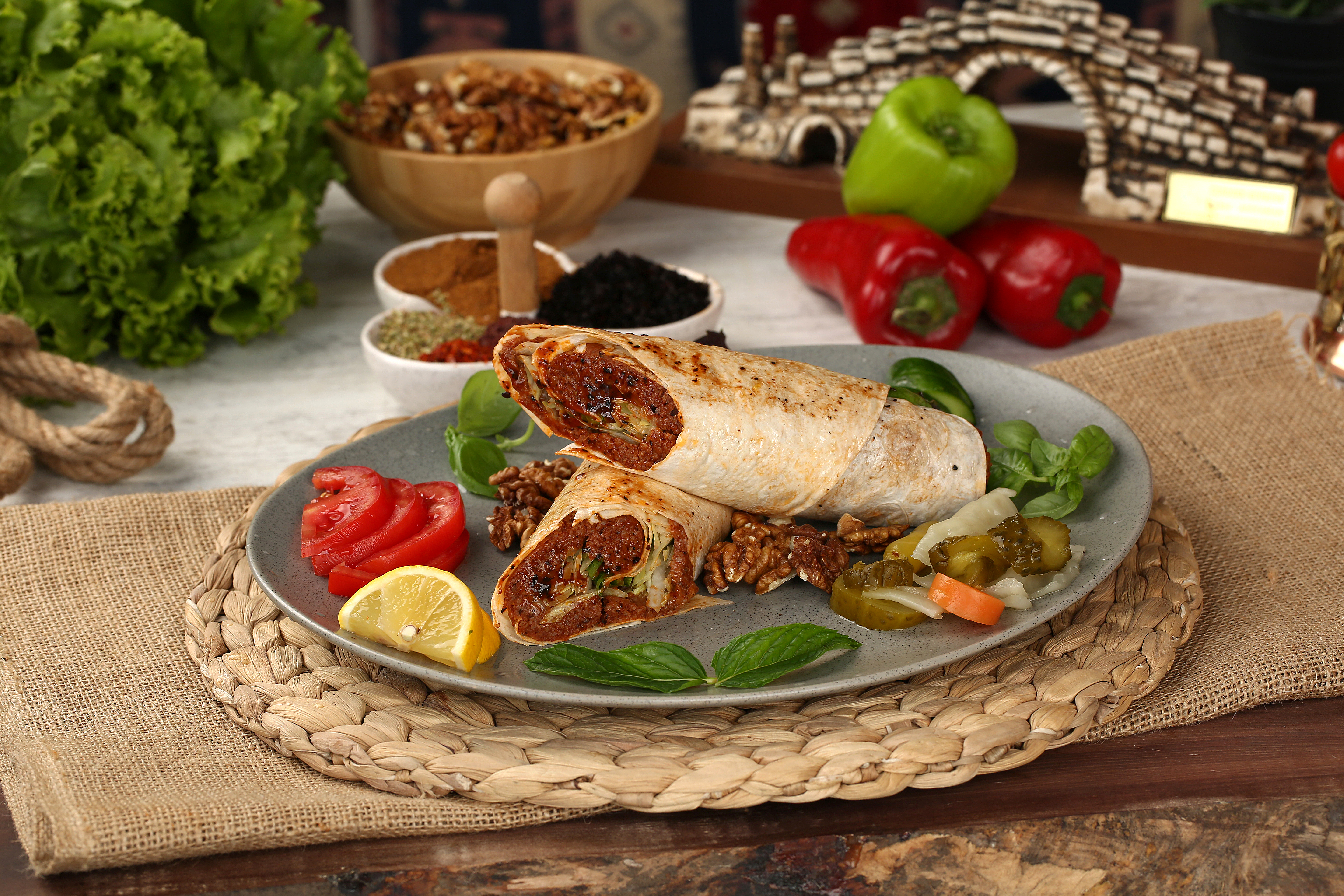 Serince Çiğköfte İçindeki Malzemelerin Faydaları