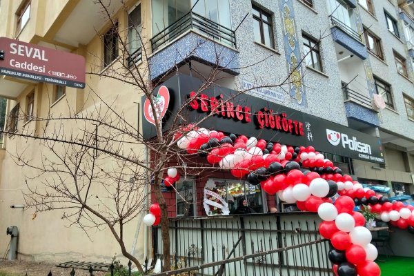 SEVAL CADDESİ SERİNCE AÇILDI