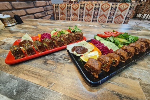 Serince Çiğköfte ile Aşkla Yoğrulan Lezzet 💛