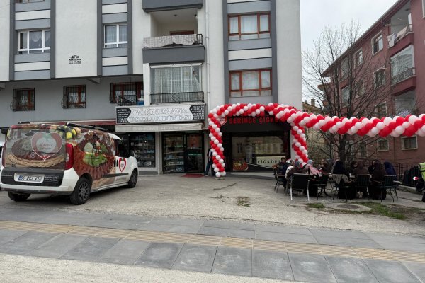 KARAPÜRÇEK SERİNCE AÇILDI