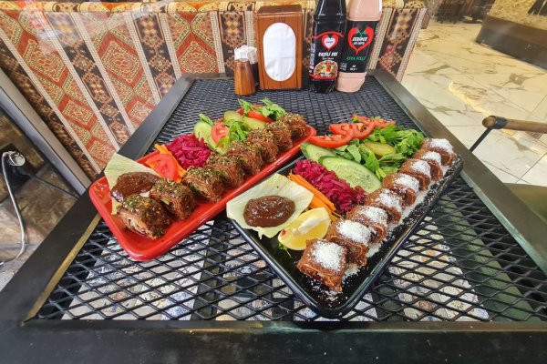 Dürüm Çiğköfte Lezzeti: Serince Çiğköfte ile Taptaze Tatlar ve Hızlı Sipariş